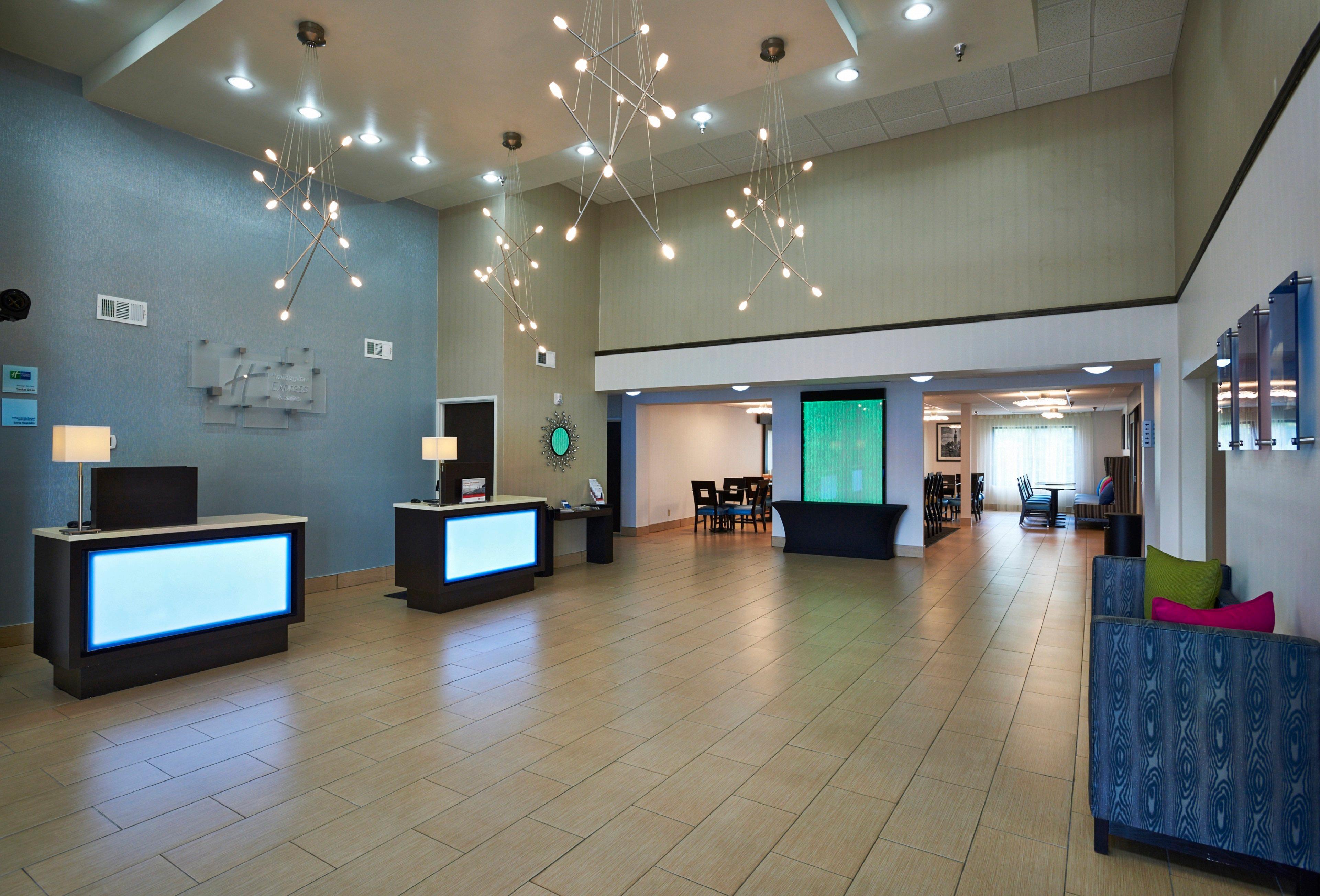 Holiday Inn Express & Suites Birmingham South - Pelham By Ihg Dış mekan fotoğraf