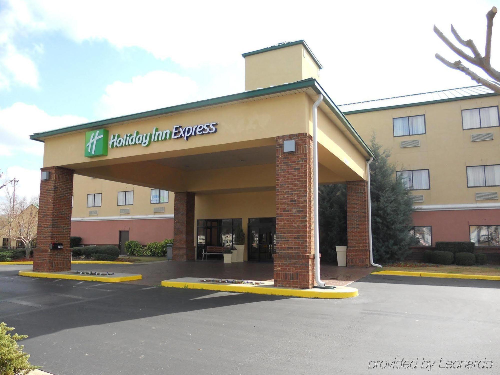 Holiday Inn Express & Suites Birmingham South - Pelham By Ihg Dış mekan fotoğraf